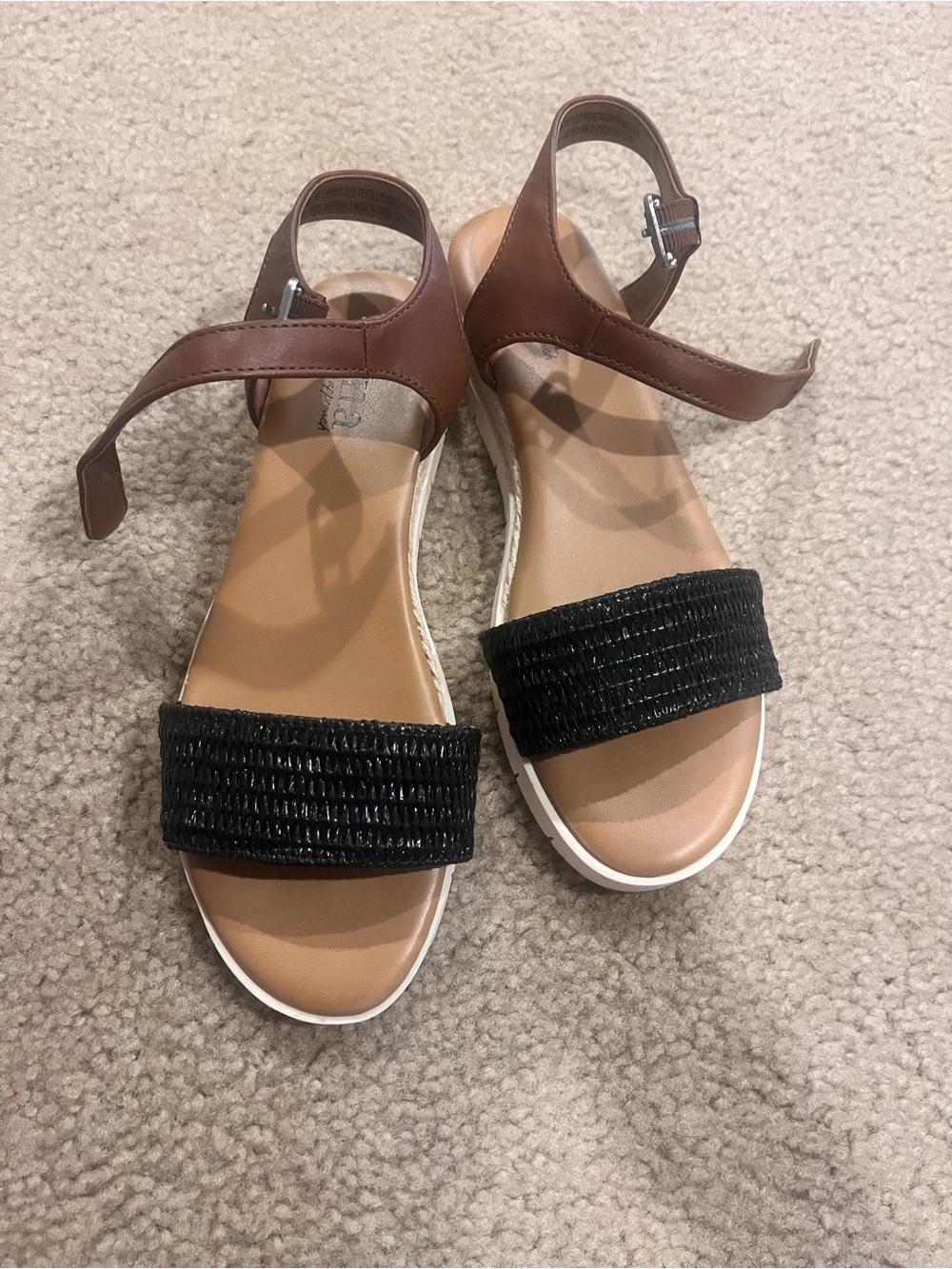 Women’s Brown and Black Ankle-Strap Sandals - Casual memory foam Comfort